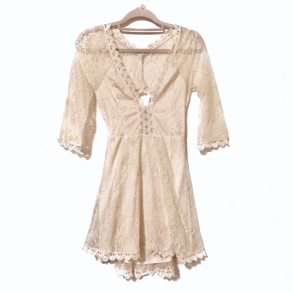 Tobi Dresses & Skirts - 🏷 NWT | Tobi Ivory Lace 3/4 Sleeve Dress | Size M